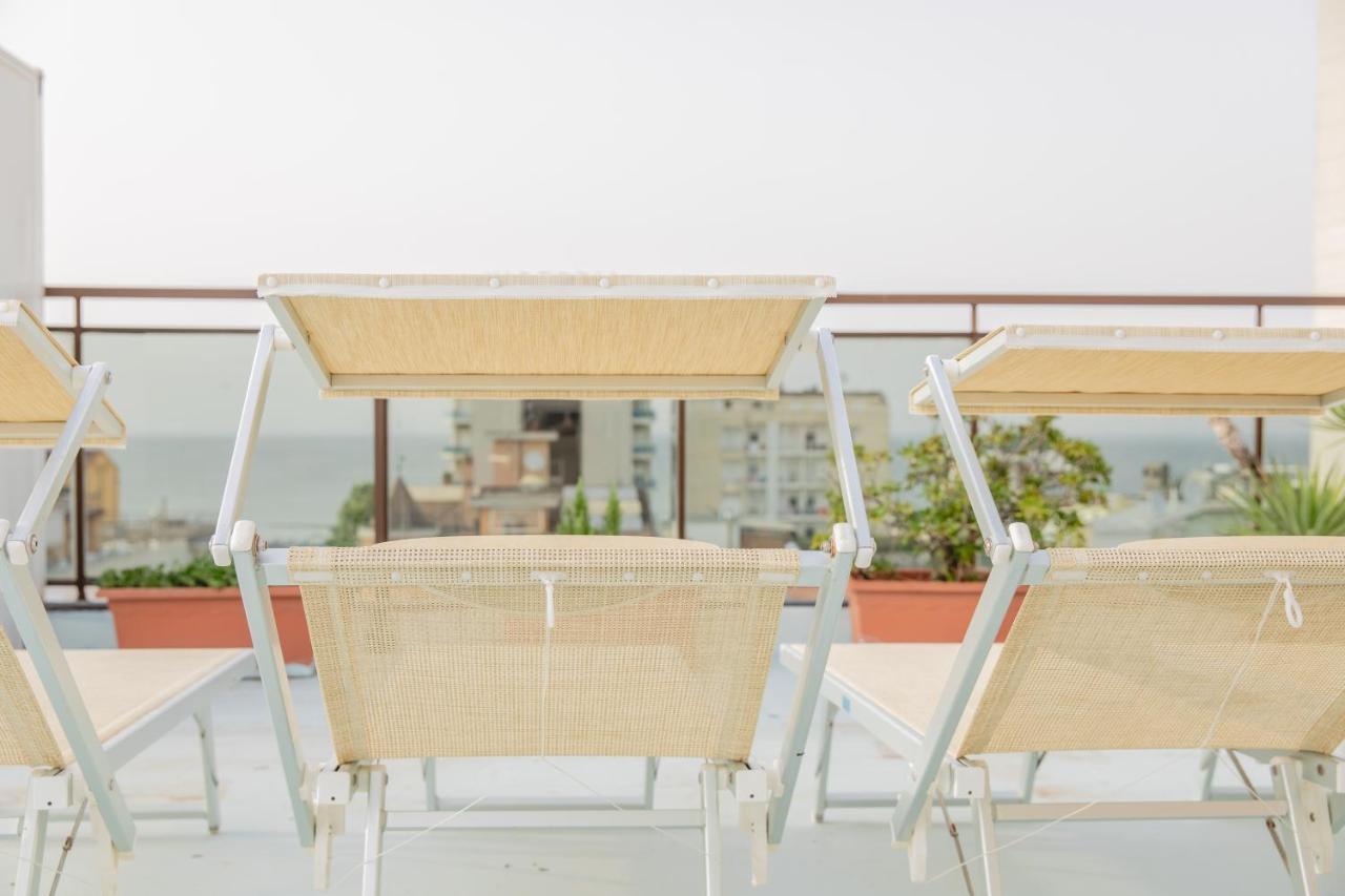 Hotel Cavalli Cattolica Ngoại thất bức ảnh